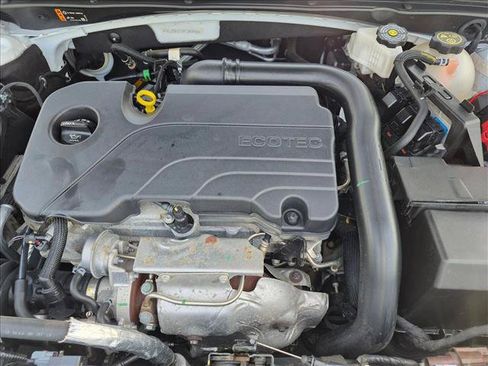 Used 2023 Chevrolet Malibu LT FWD image 22