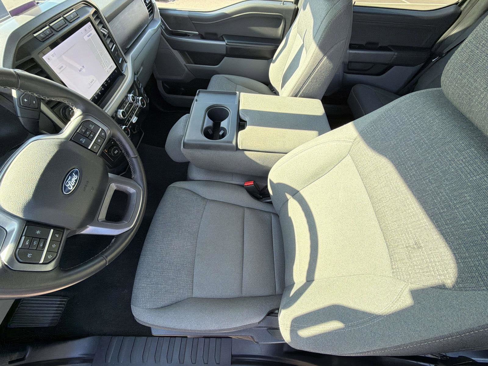 Used 2024 Ford F150 XLT AWD/4WD image 3