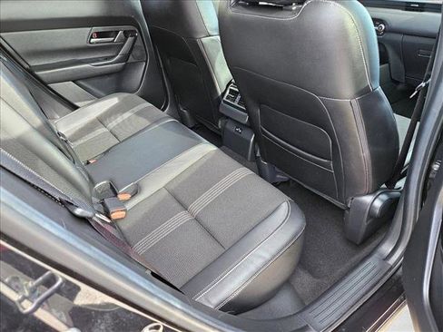 Used 2025 MAZDA CX-50 AWD 2.5 S w/ Preferred Package image 18