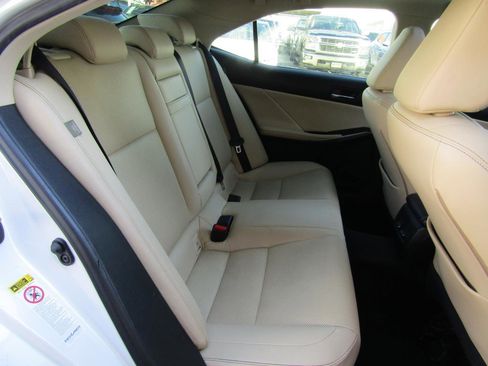Used 2014 Lexus IS 250 image 13