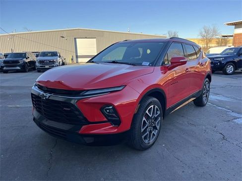 Used 2023 Chevrolet Blazer RS image 7