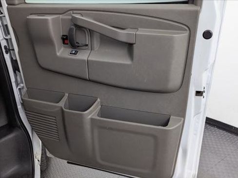 Used 2021 Chevrolet Express 2500 Extended w/ Driver Convenience Package RWD image 19