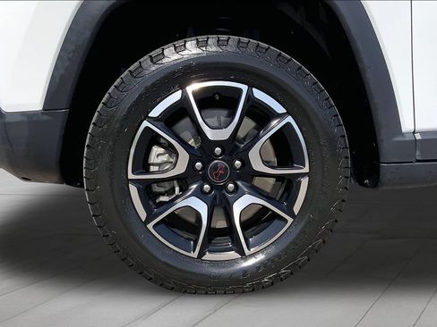 Used 2025 Jeep Compass Trailhawk AWD/4WD image 33