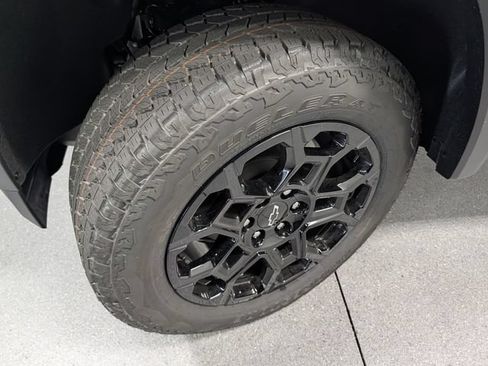New 2026 Chevrolet Colorado Trail Boss AWD/4WD image 9