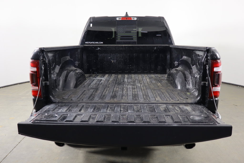 Used 2022 RAM 1500 Laramie AWD/4WD image 17