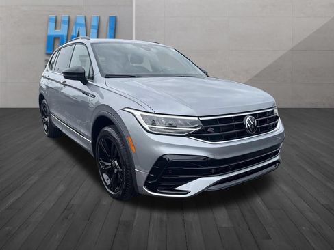 Certified 2024 Volkswagen Tiguan SE R-Line w/ MDO Package, Two-Row AWD/4WD image 8