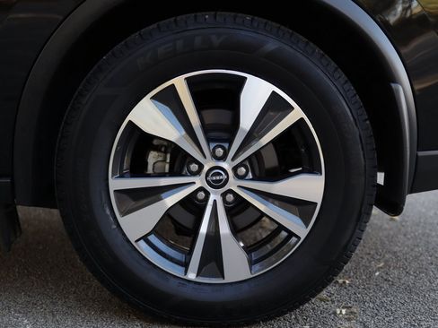 Used 2024 Nissan Murano SV image 38