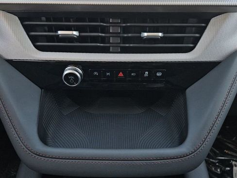 New 2026 Ford Explorer Active w/ Active Comfort Package image 14