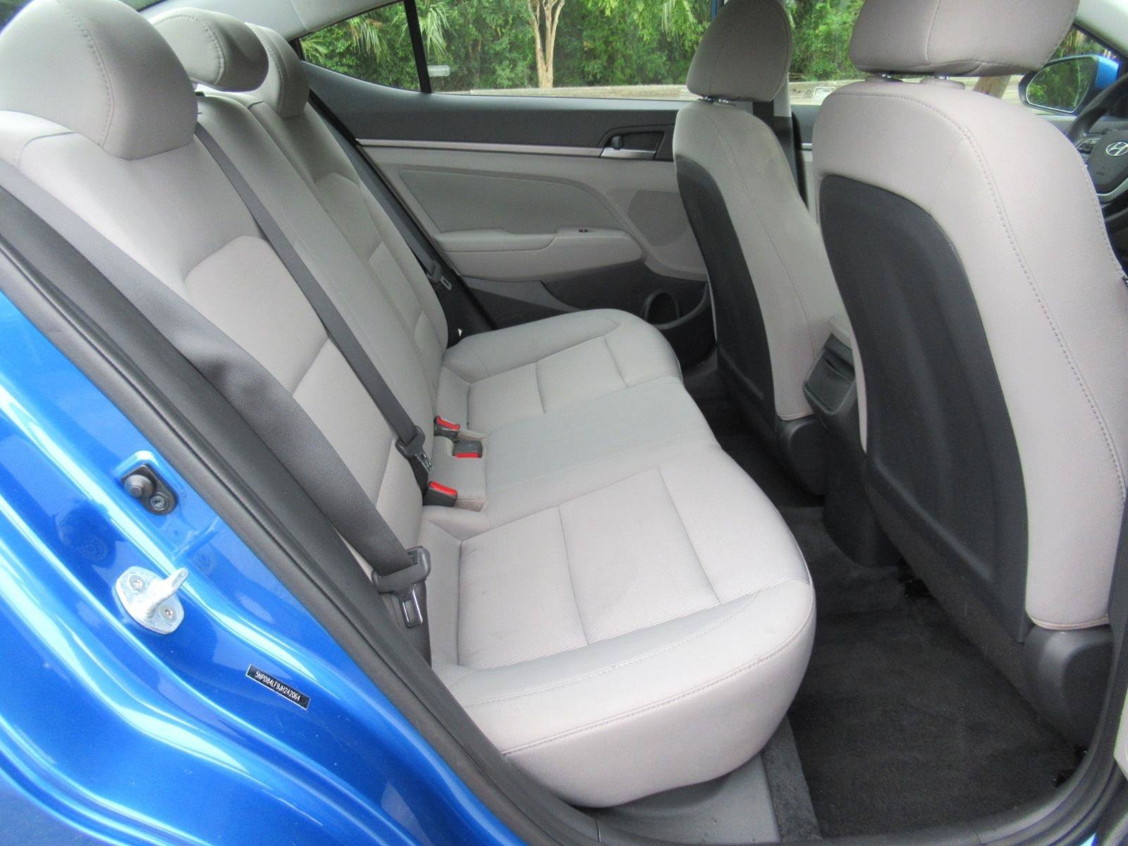 Used 2018 Hyundai Elantra SEL FWD image 29