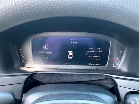 Used 2023 Honda Accord EX image 13