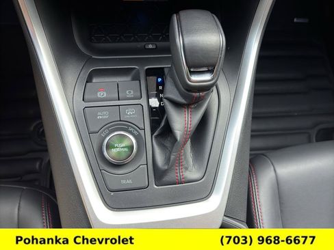 Used 2024 Toyota RAV4 XSE w/ Weather Package AWD/4WD image 15