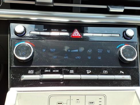 Used 2025 Hyundai Santa Fe SEL AWD/4WD image 26