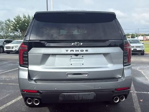 Used 2025 Chevrolet Tahoe Z71 AWD/4WD image 6