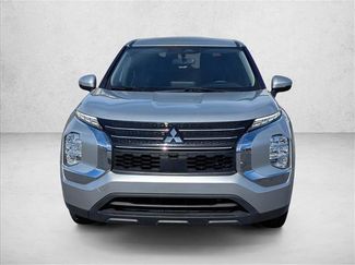Used 2023 Mitsubishi Outlander ES video 2
