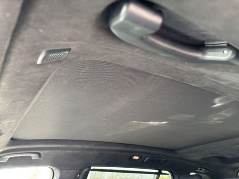 Used 2022 BMW X7 xDrive40i w/ M Sport Package image 17