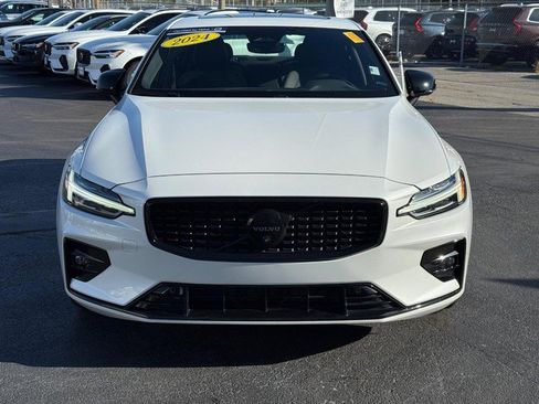 Certified 2024 Volvo S60 B5 Plus w/ Protection Package Premier image 24