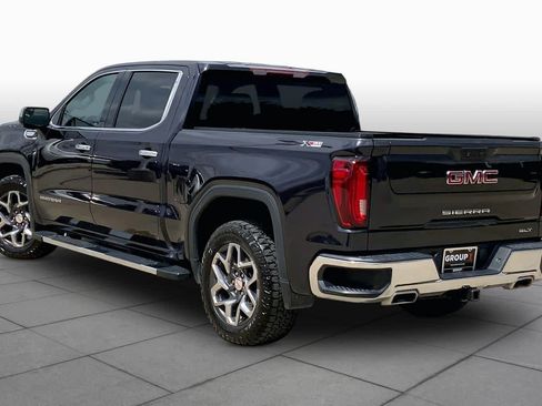 Used 2023 GMC Sierra 1500 SLT AWD/4WD image 11