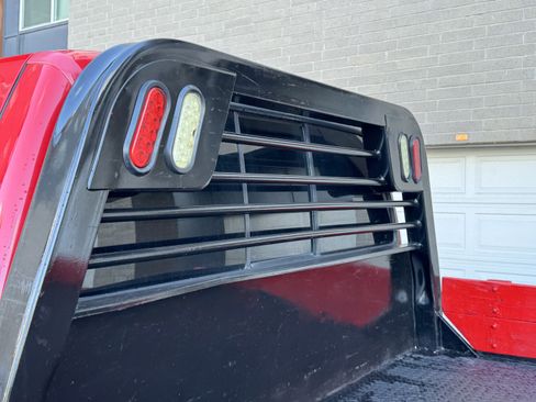 Used 2006 Ford F350 Lariat image 19