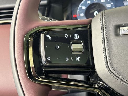 Certified 2025 Land Rover Range Rover Velar Dynamic HSE image 13