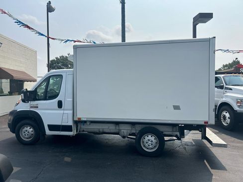 Used 2021 RAM ProMaster 3500 w/ Convenience Group FWD image 2