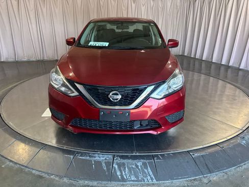 Used 2018 Nissan Sentra SV FWD image 2