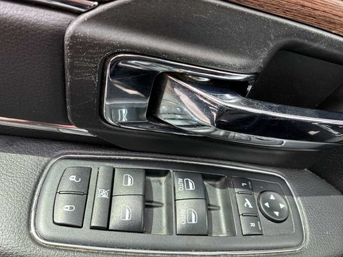 Used 2018 RAM 2500 Laramie AWD/4WD image 15