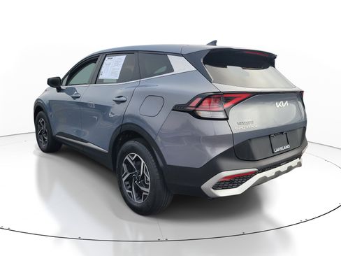 Used 2025 Kia Sportage LX AWD/4WD image 6