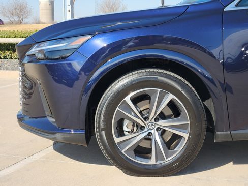 Used 2025 Lexus RX 350 FWD image 9