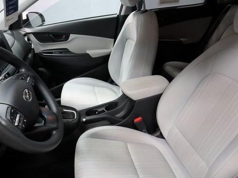 Certified 2023 Hyundai Kona SEL image 23