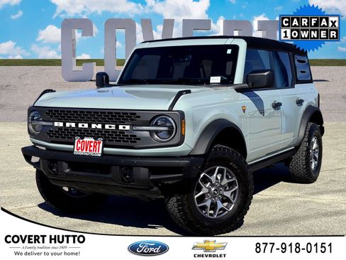 Used 2024 Ford Bronco Badlands image 1