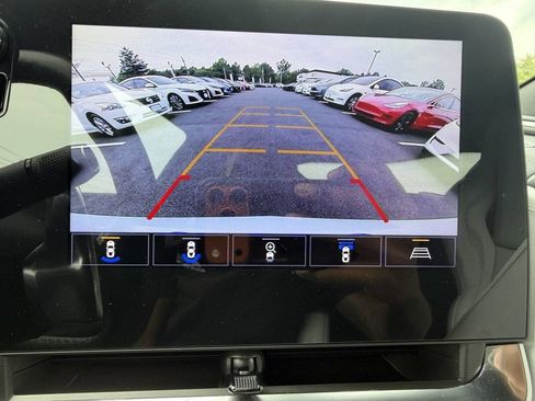 Used 2021 Chevrolet Corvette Stingray Preferred Cpe w/ Z51 Performance Package RWD image 35