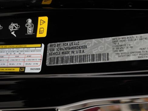 Certified 2022 Jeep Wrangler Unlimited Rubicon w/ Cold Weather Group image 50