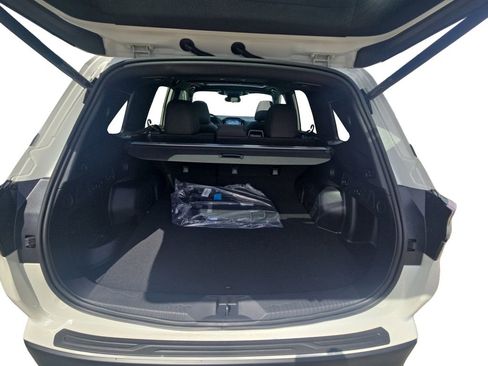 New 2026 Subaru Forester Premium AWD/4WD image 19