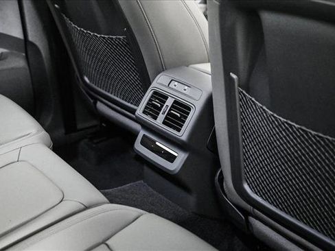 New 2025 Audi Q5 Premium Plus image 18