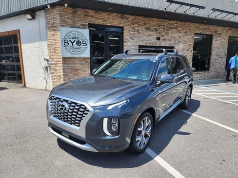 Used 2021 Hyundai Palisade Limited FWD image 1