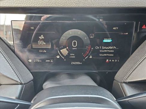 Used 2025 GMC Yukon Denali image 11