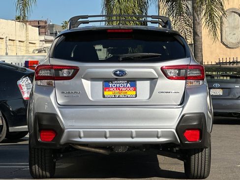 Used 2023 Subaru Crosstrek 2.0i image 5