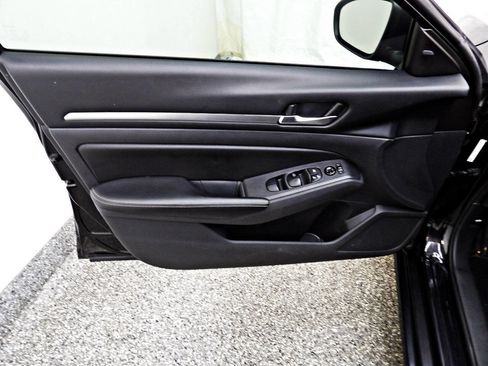 Used 2022 Nissan Altima 2.5 SV image 7