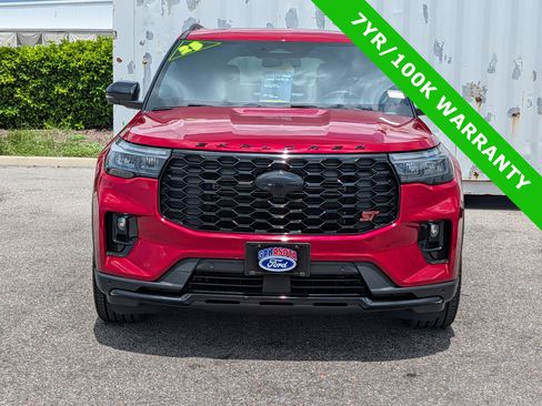 Certified 2025 Ford Explorer ST w/ Sun And Sound Package AWD/4WD image 9