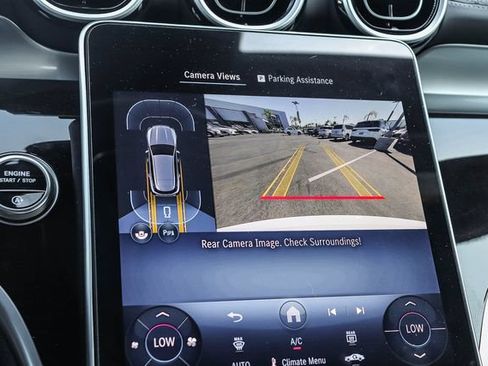 Used 2025 Mercedes-Benz GLC 300 image 28