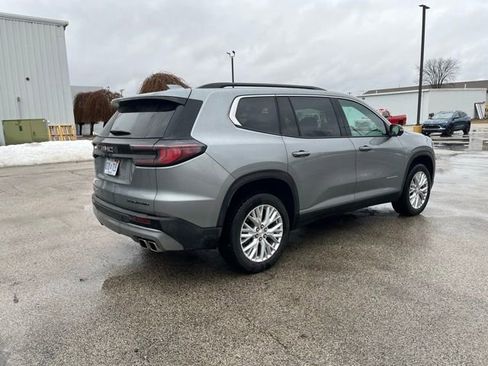 Used 2025 GMC Acadia Elevation w/ Elevation Premium Package image 5