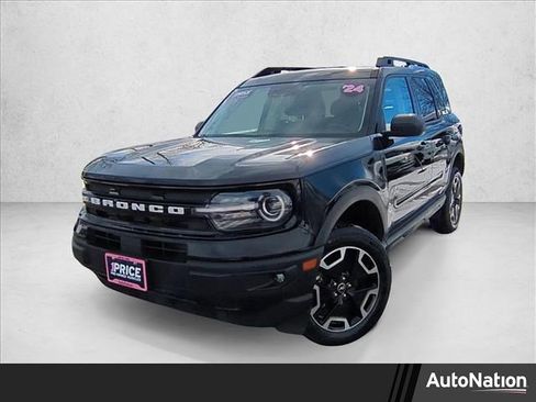 Used 2024 Ford Bronco Sport Outer Banks w/ Tech Package image 1