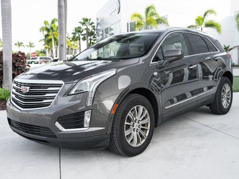 Used 2019 Cadillac XT5 Luxury FWD image 5