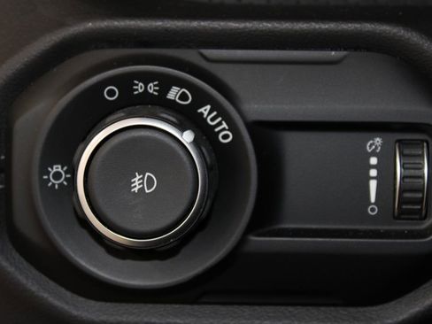 Used 2024 Jeep Wrangler Unlimited Rubicon image 45