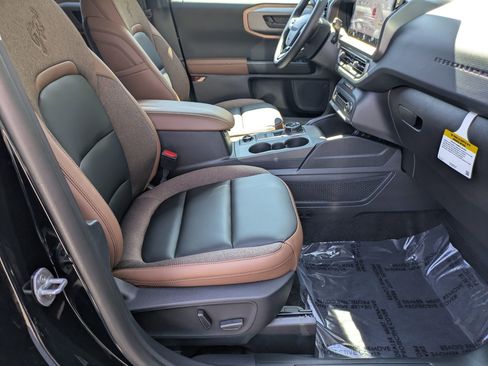 New 2025 Ford Bronco Sport Outer Banks image 37