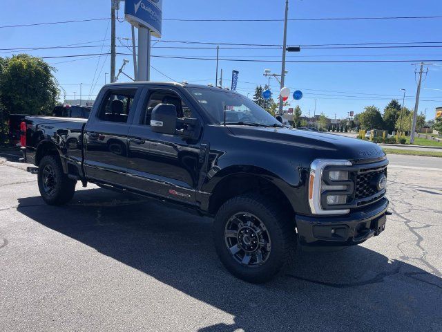Used 2023 Ford F250 Lariat w/ Sport Appearance Package AWD/4WD image 8