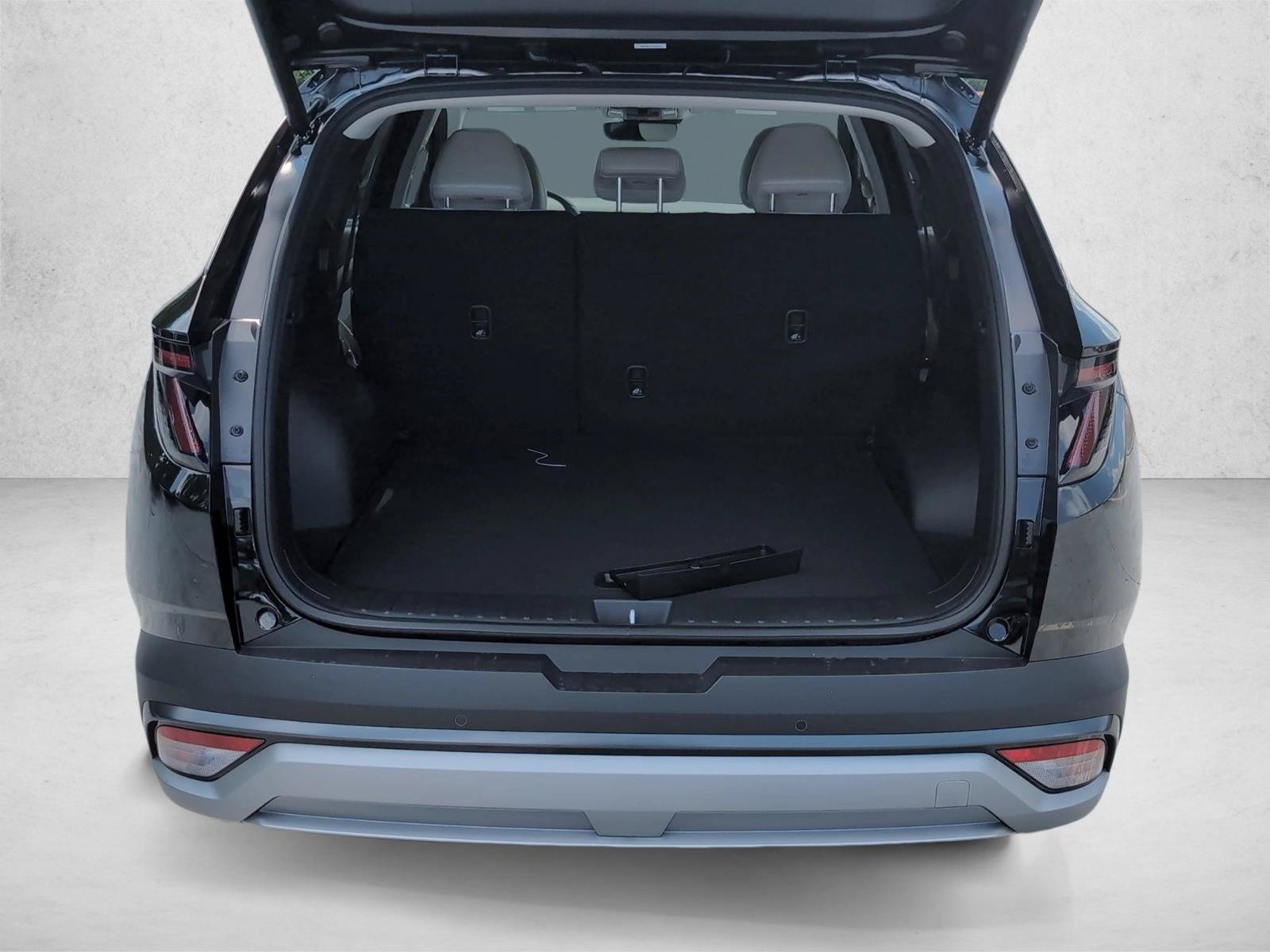 New 2026 Hyundai Tucson Limited AWD/4WD image 7