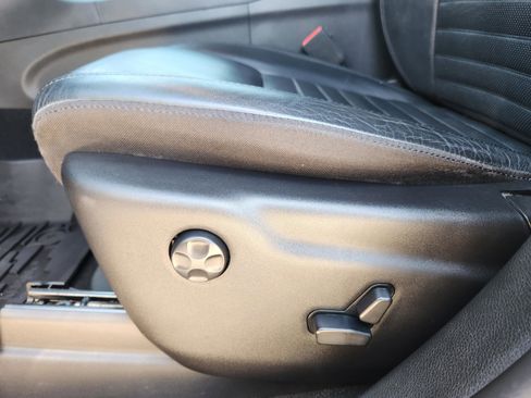 Used 2020 Jeep Grand Cherokee Limited X image 24