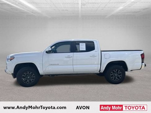 Used 2023 Toyota Tacoma SR5 AWD/4WD image 5