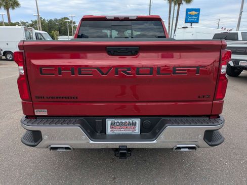 Used 2025 Chevrolet Silverado 1500 LTZ w/ LTZ Premium Package AWD/4WD image 4